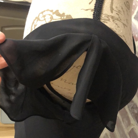 S. L. FASHIONS BLACK CAP SLEEVE MIDI FORMAL DRESS. Size 10 V- neck/back 37” long - Picture 5 of 6